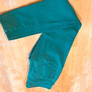 Green skinny jeans low rise size 3